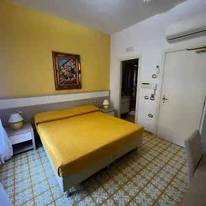 https://villa-adriana-amalfi-bb.hotels-amalfi.com